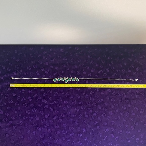 Vintage Pear Shaped Green Rhinestones and Cubic Zirconia Necklace - Picture 5 of 6